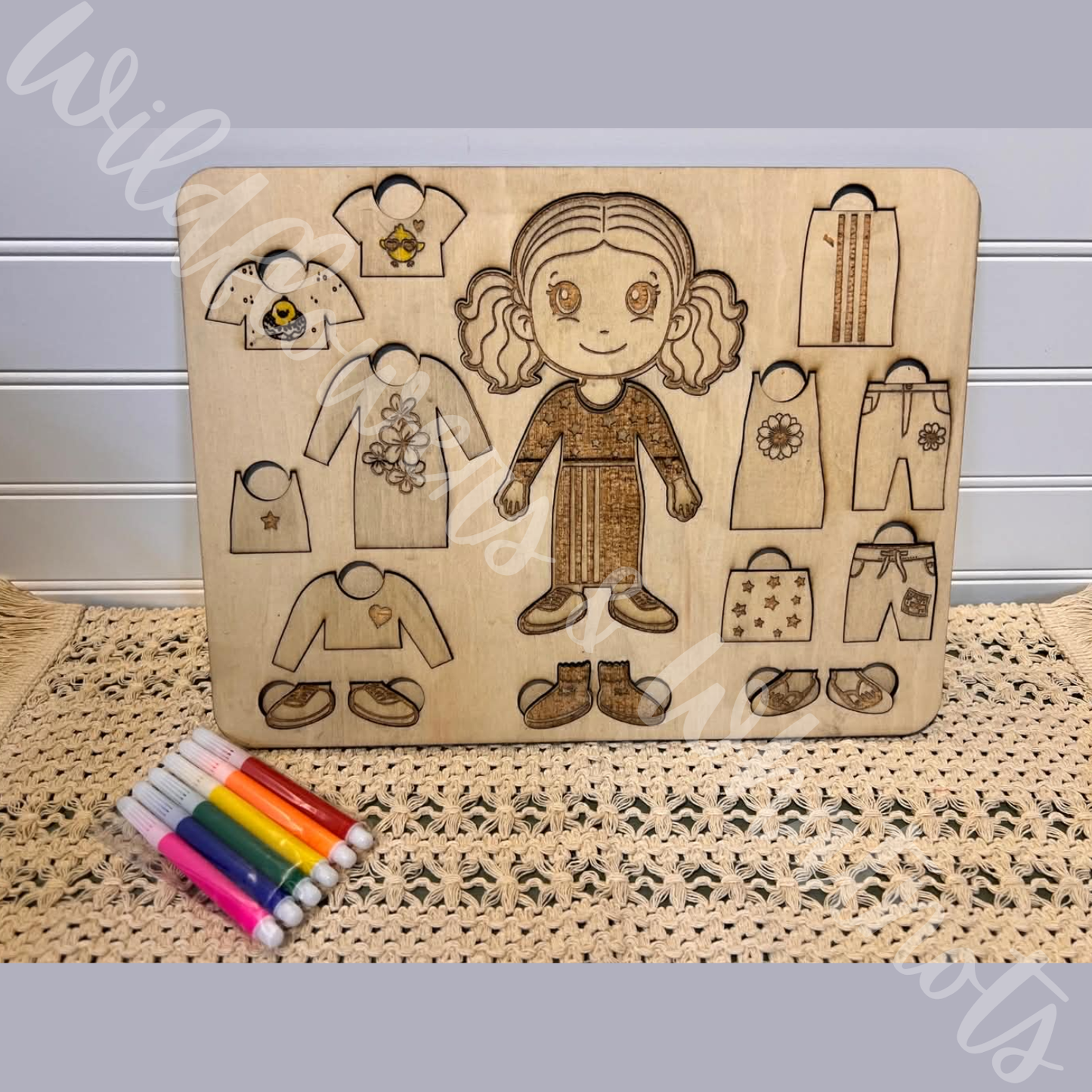 Coloring Kit Doll Playset